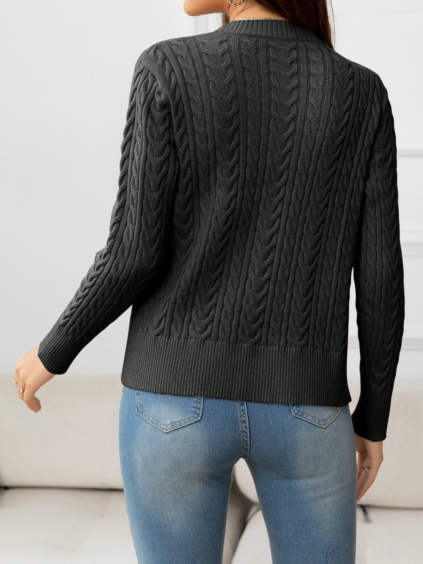 Cardigan en Maille Torsadée | Confort & Élégance | Boutonné Classique