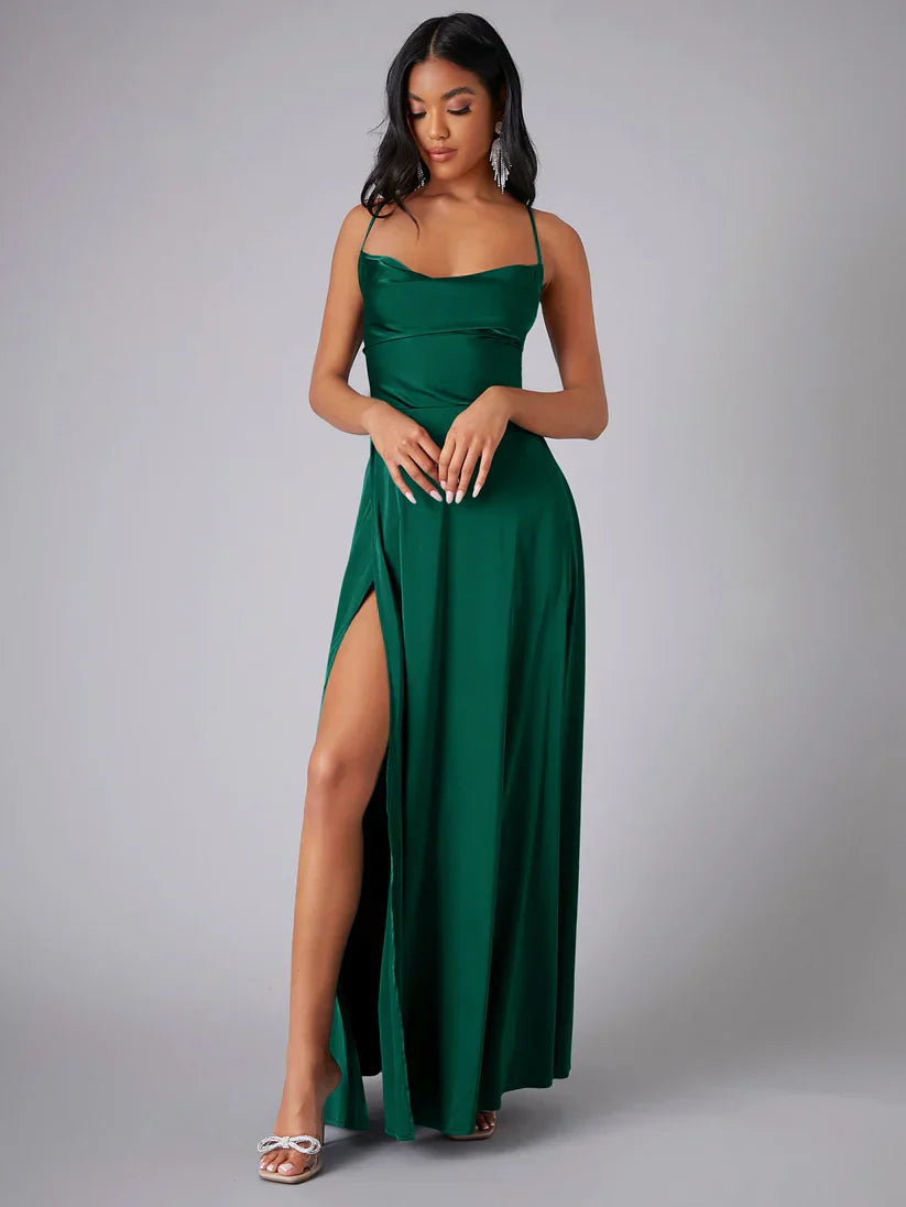 Robe de Soirée en Satin | Décolleté Drapé | Élégance avec Fente Haute