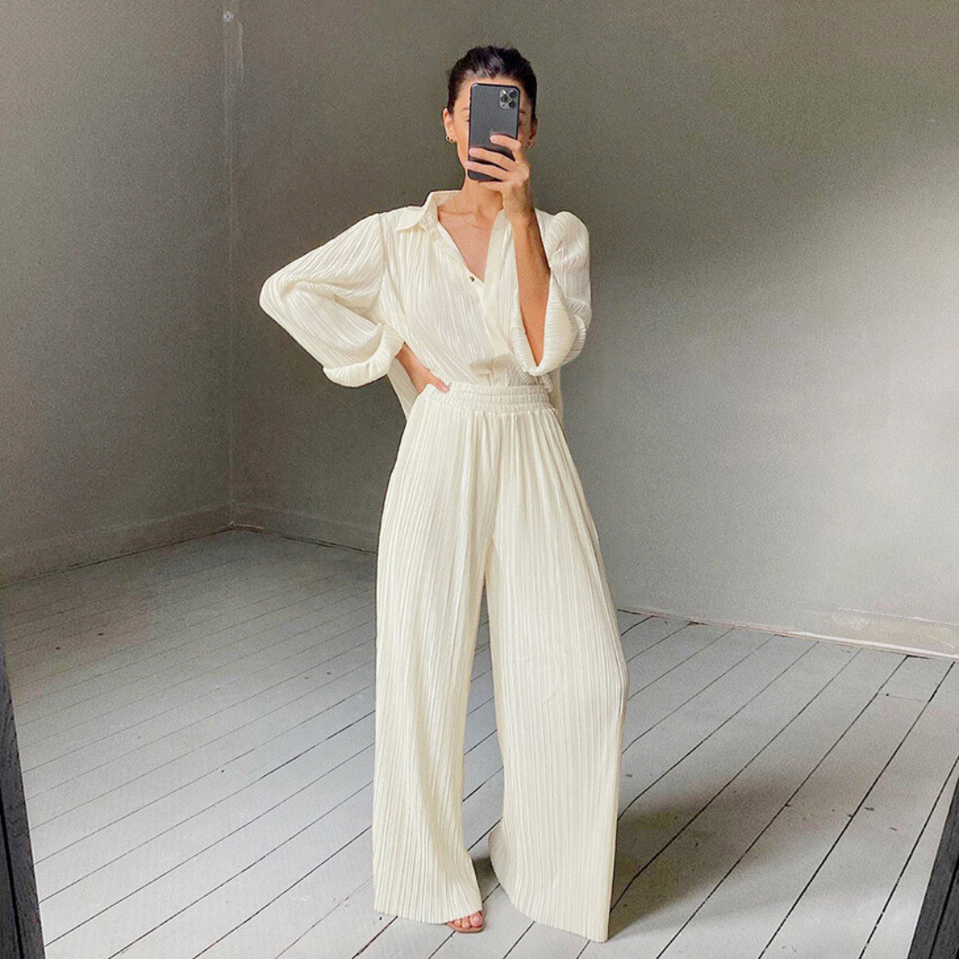 Ensemble Pantalon Plissé | Élégant & Fluide | Parfait pour une Sophistication Chic