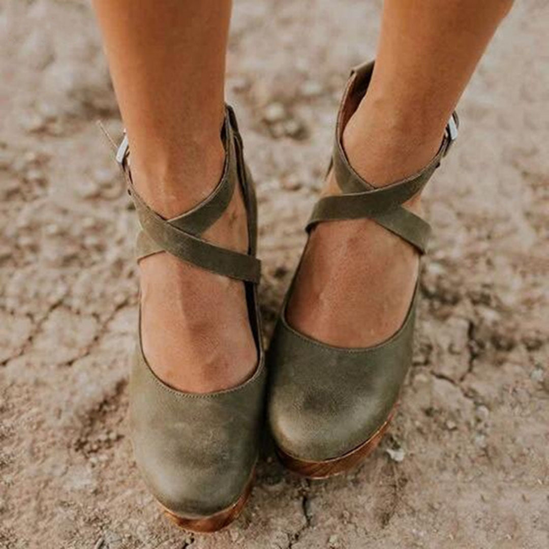 Chaussures Compensées à Bride | Vintage | Chic & Confortables