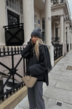Manteau en Laine avec Écharpe Intégrée | Élégance Structurée | Incontournable d’Hiver Chic