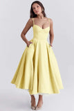 Robe midi évasée | Coupe bustier | Bretelles fines | Élégance intemporelle