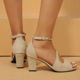 Sandales à Talons avec Brides Croisées | Élégance Confortable | Design à Talon Bloc