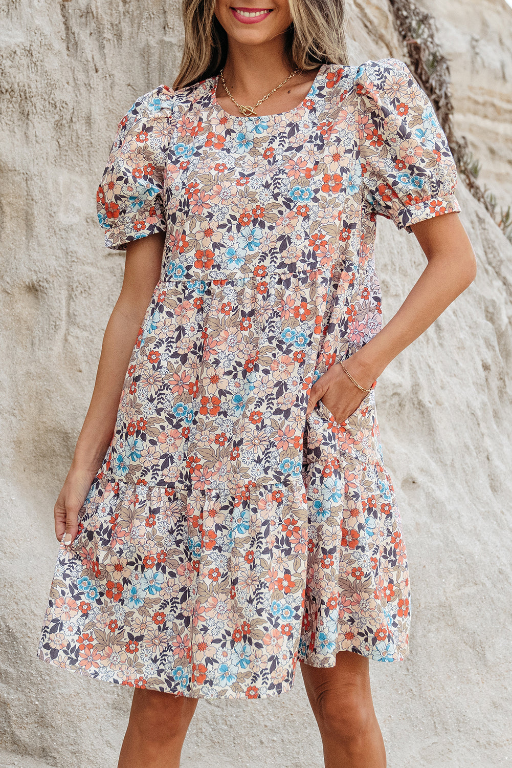 Robe Fleurie à Manches Bouffantes | Abricot | Légère & Féminine