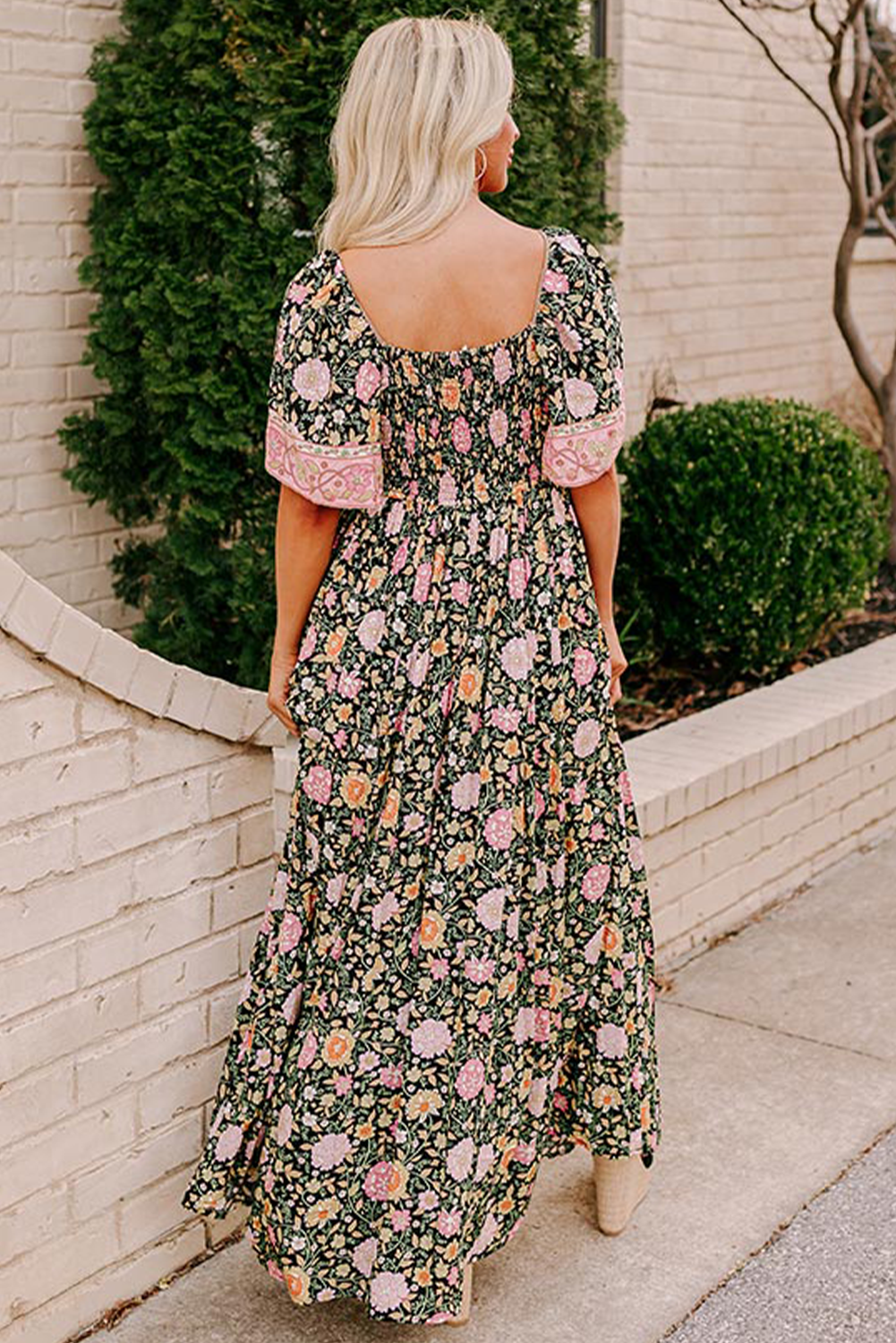 Robe Longue Bohème à Fleurs | Décolleté en V & Fluide | Charme Romantique Décontracté