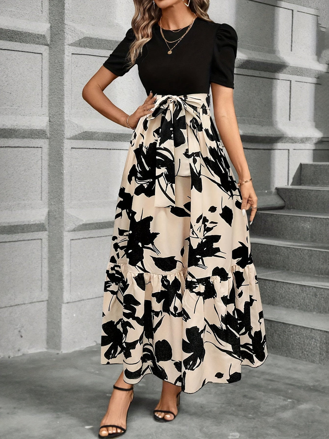 Robe Midi Contrastée Fleurie | Couleur Mixte | Chic et Féminine