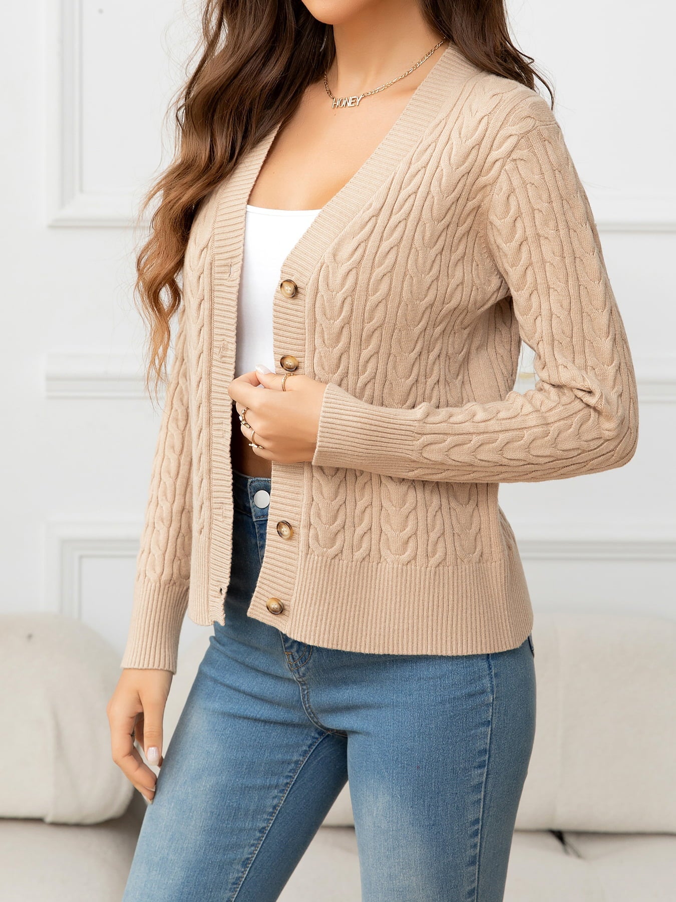 Cardigan en Maille Torsadée | Confort & Élégance | Boutonné Classique