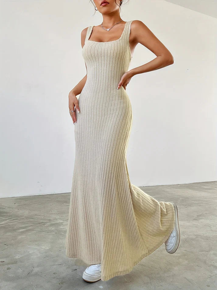 Robe Longue en Maille Côtelée | Élégance Douillette | Le Choix Parfait pour un Hiver Stylé