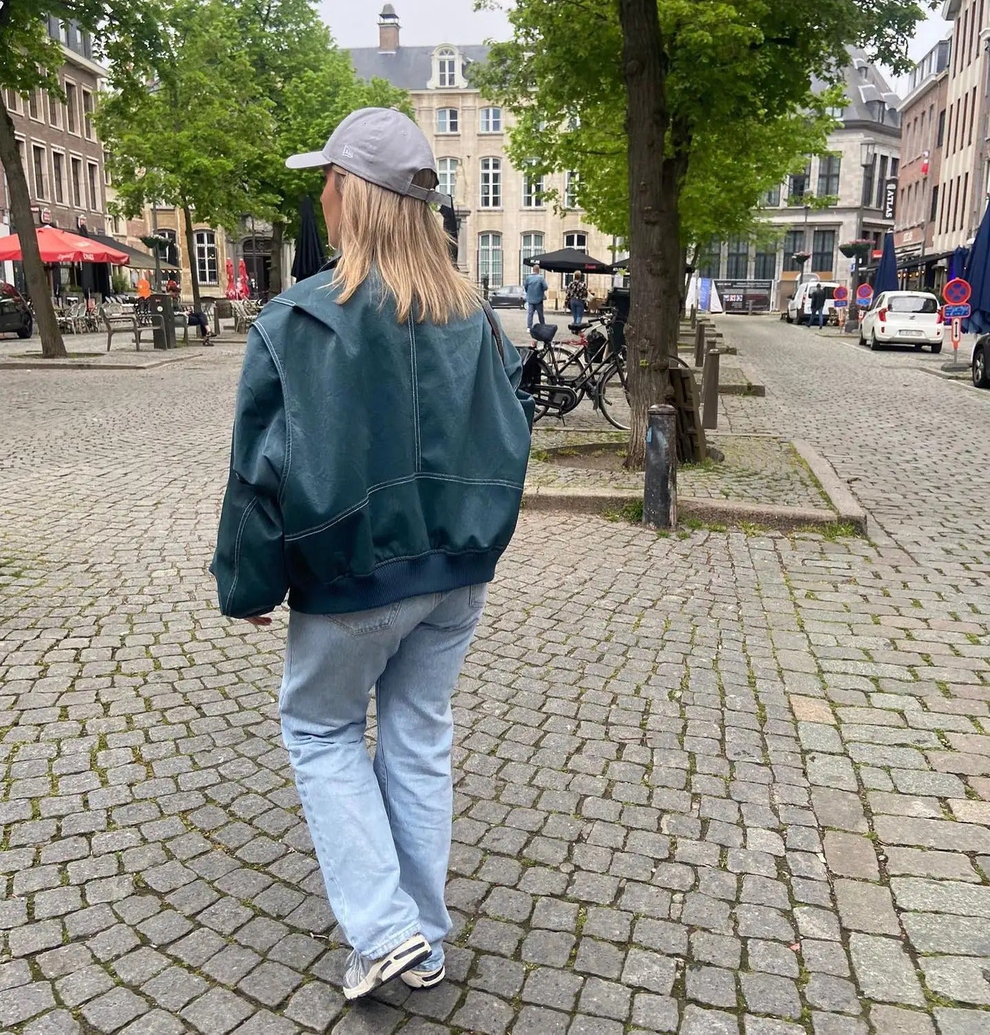 Bomber Oversize en Similicuir | Veste Statement | Rétro & Audacieuse