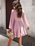 Robe Mini Portefeuille à Volants | Chic | Féminine et Élégante