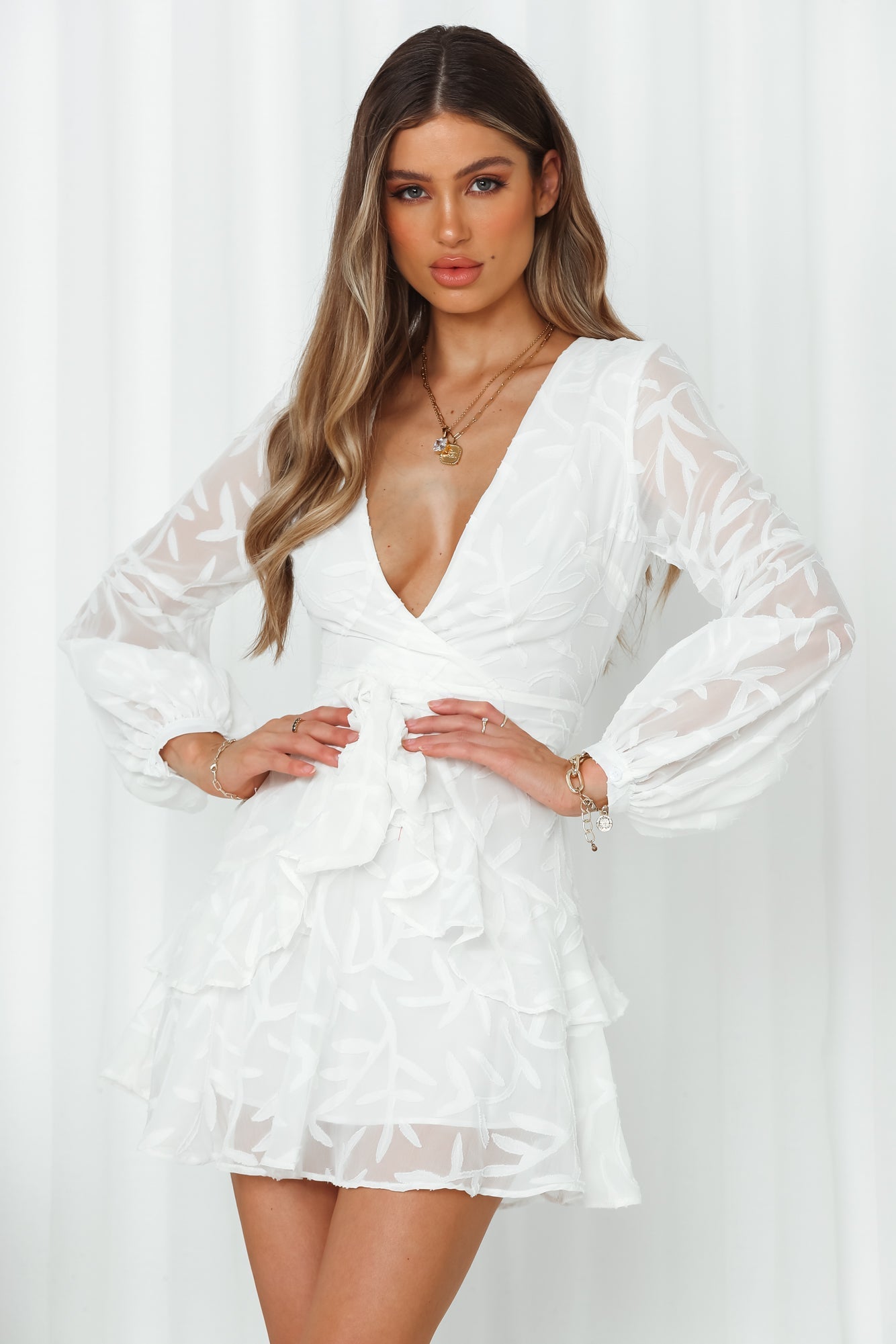 Robe Portefeuille à Volants | Légère & Féminine | Idéale pour les Soirées d'Été