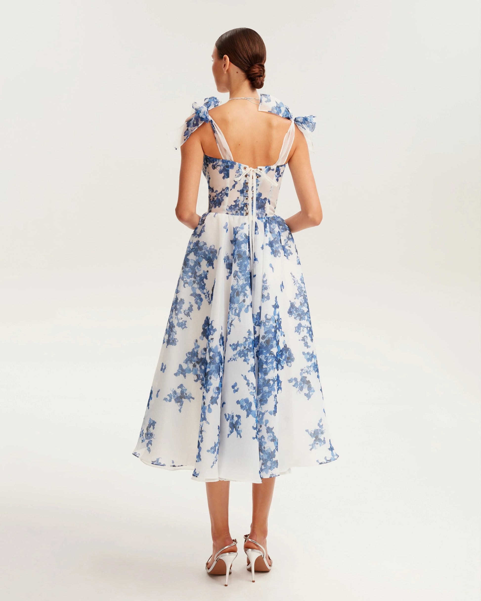Robe Midi Fleurie | Imprimé Bleu Romantique | Légère & Élégante