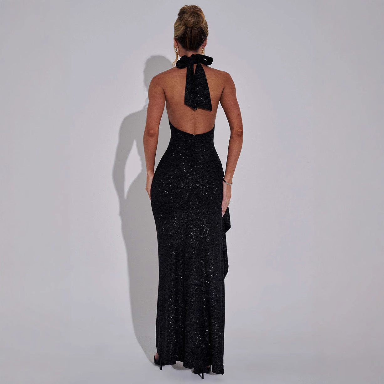 Robe Longue Pailletée à Col Haut | Élégante | Sensuelle et Chic