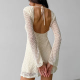 Robe Courte Texturée | Manches Longues Transparentes | Élégance Abricot Doux