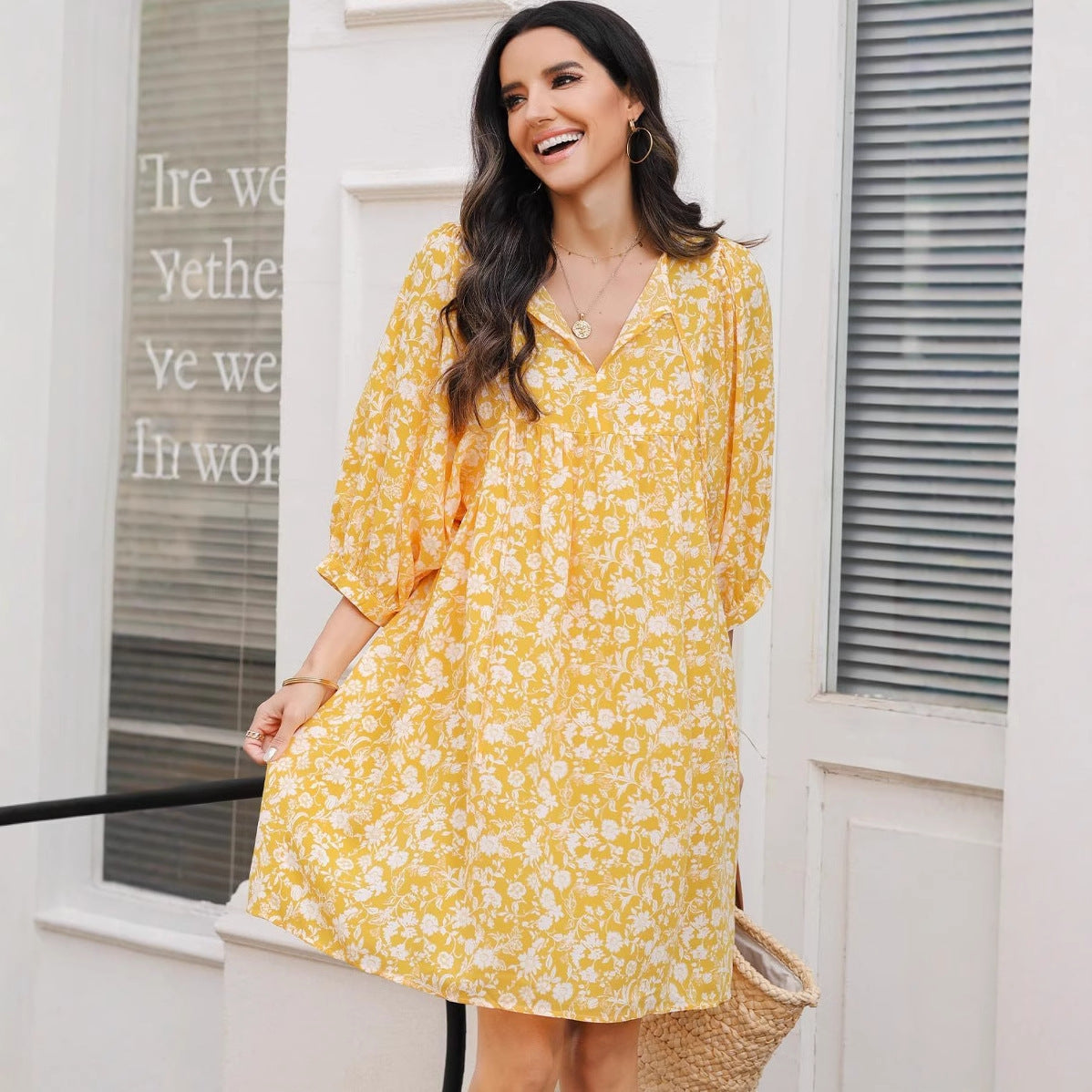 Robe Tunique Bohème Fleurie | Mélange de Coton Léger | Vive et Aérienne