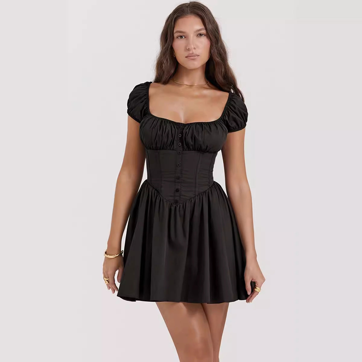 Robe Courte à Encolure Carrée et Corset | Rouge | Féminine, Ajustée et Romantique