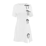 Robe Mini à Nœuds Contrastés | Noire | Élégante, Ludique et Originale