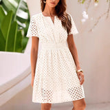 Robe Courte Brodée | Élégante | Légère et Féminine