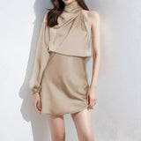 Robe Satinée Asymétrique | Élégance Drapée | Finition Brillante Luxe