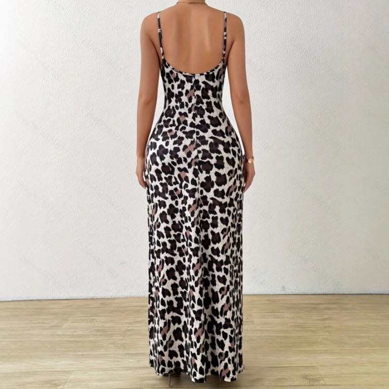 Robe Longue Imprimé Léopard | Finition Satinée | Élégante et Sauvage