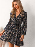 Robe Courte Fleurie à Col en V | Légère et Féminine | Parfaite pour les Balades et Sorties Décontractées