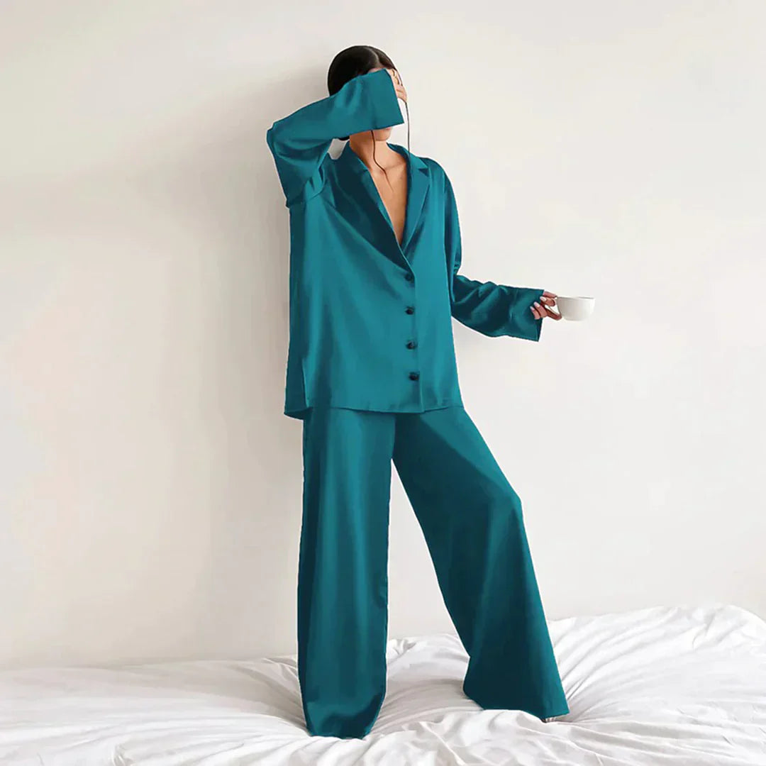 Ensemble Lounge en Satin | Fluidité Soyeuse | Confort Minimaliste de Luxe