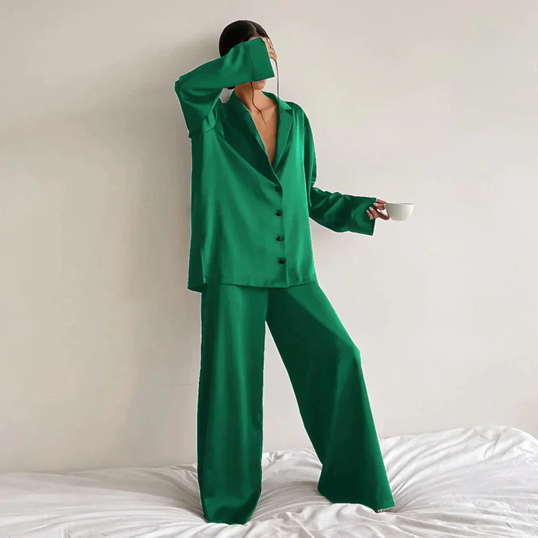 Ensemble Lounge en Satin | Fluidité Soyeuse | Confort Minimaliste de Luxe