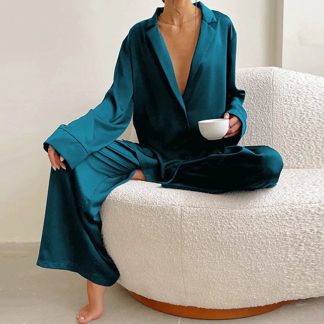 Ensemble Lounge en Satin | Fluidité Soyeuse | Confort Minimaliste de Luxe
