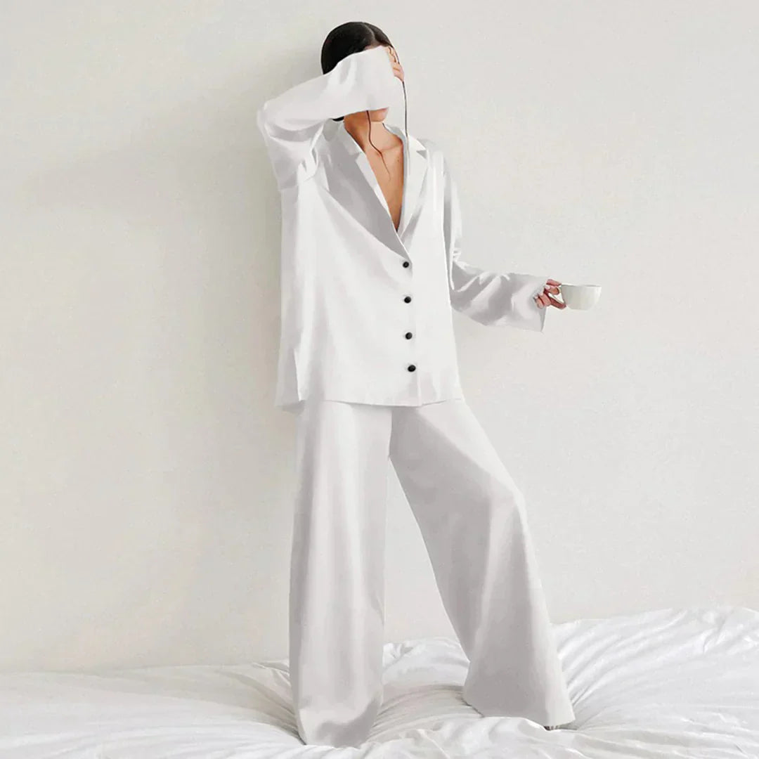 Ensemble Lounge en Satin | Fluidité Soyeuse | Confort Minimaliste de Luxe