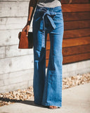 Jean Évasé Taille Haute | Ceinturé | Rétro et Chic