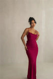 Robe Longue Satinée | Vert Clair | Décolleté Drapé Élégant