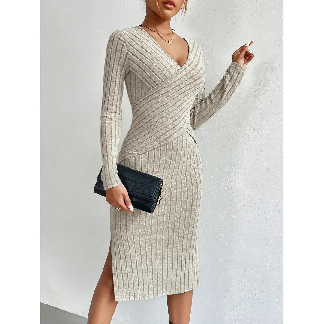 Robe Cache-Cœur en Maille Côtelée | Tissu Stretch Doux | Féminine et Confortable
