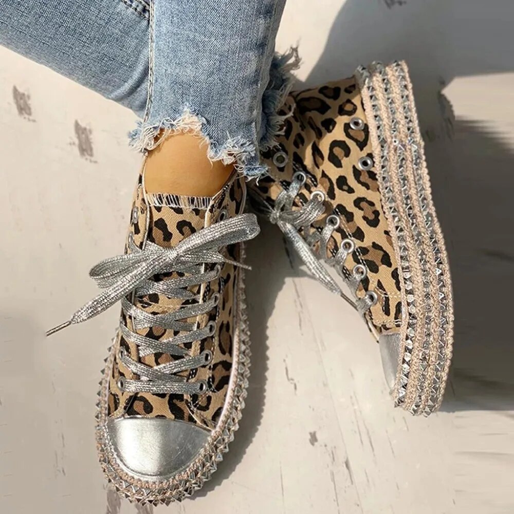 Baskets Montantes Léopard | Métalliques & Cloutées | Style Urbain Audacieux