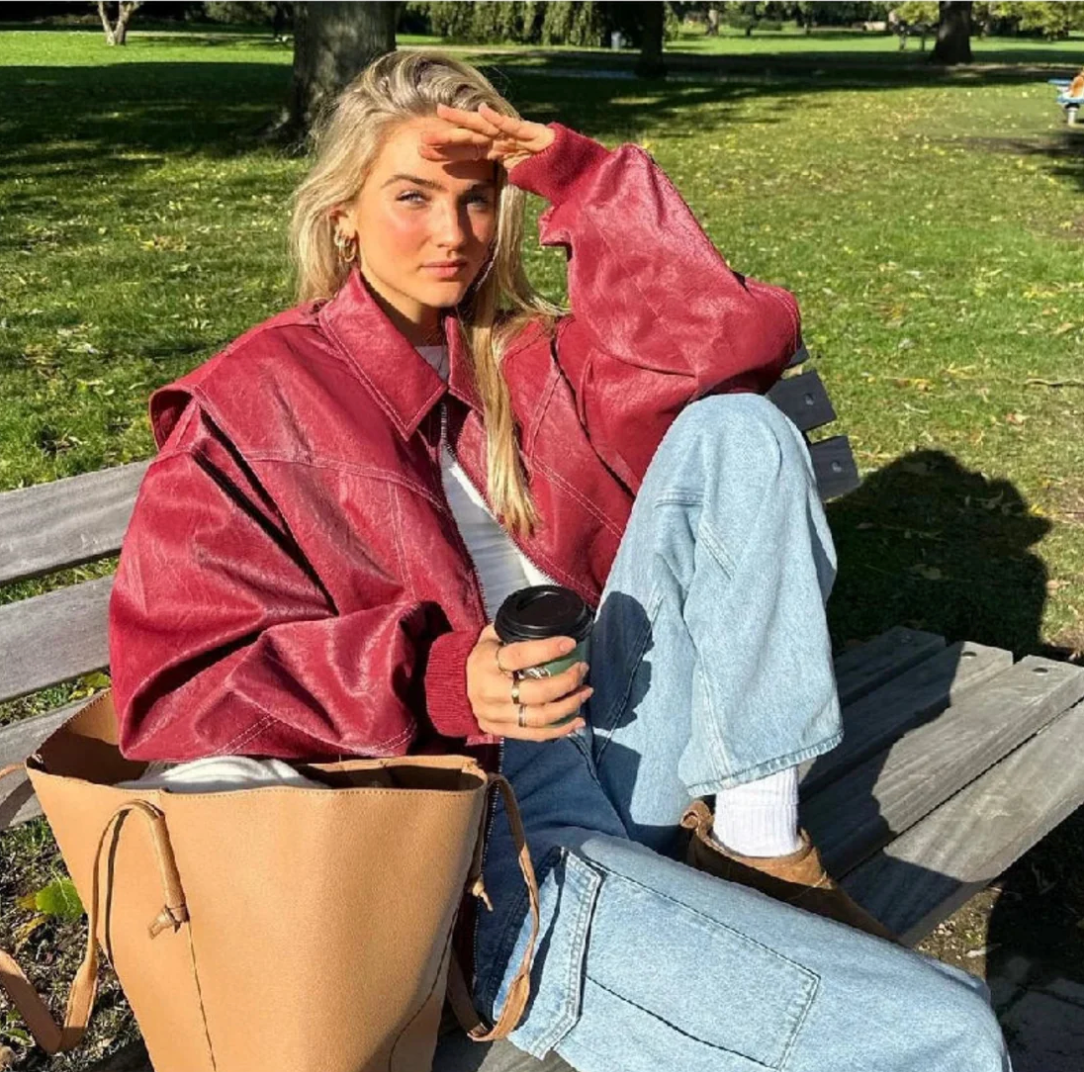 Bomber Oversize en Similicuir | Veste Statement | Rétro & Audacieuse