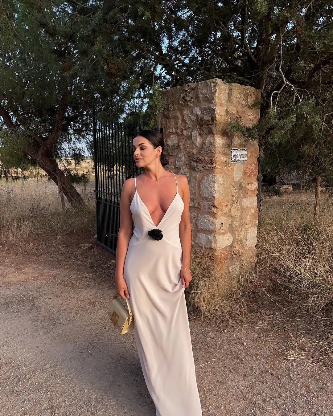 Robe de Soirée Dos Nu | Élégante | Sophistiquée et Glamour
