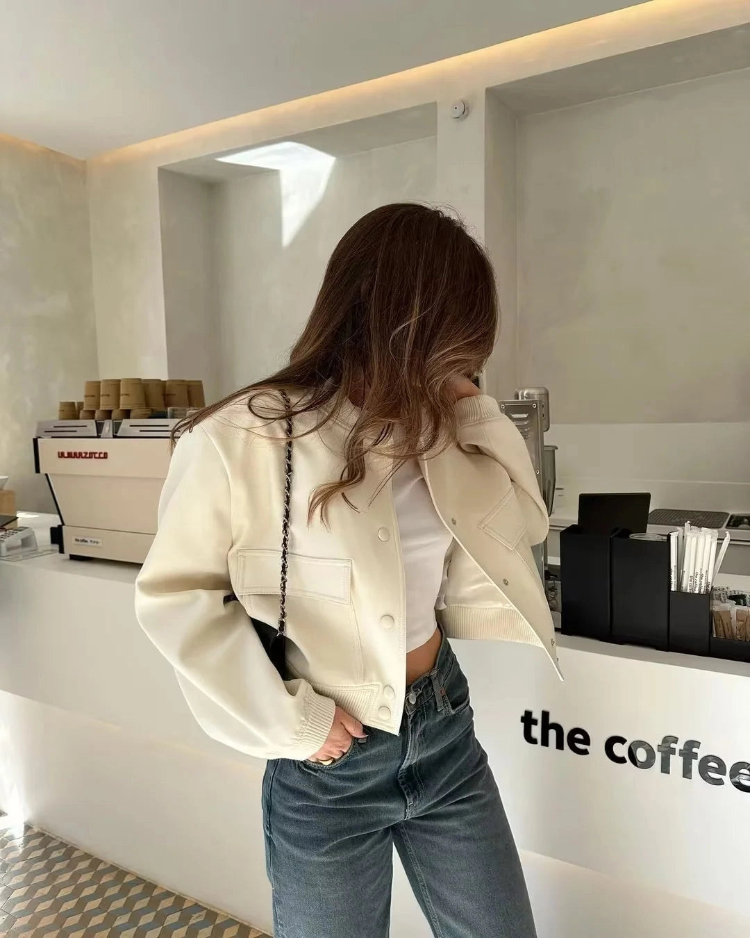 Blouson Court | Streetwear Minimaliste | Léger & Tendance