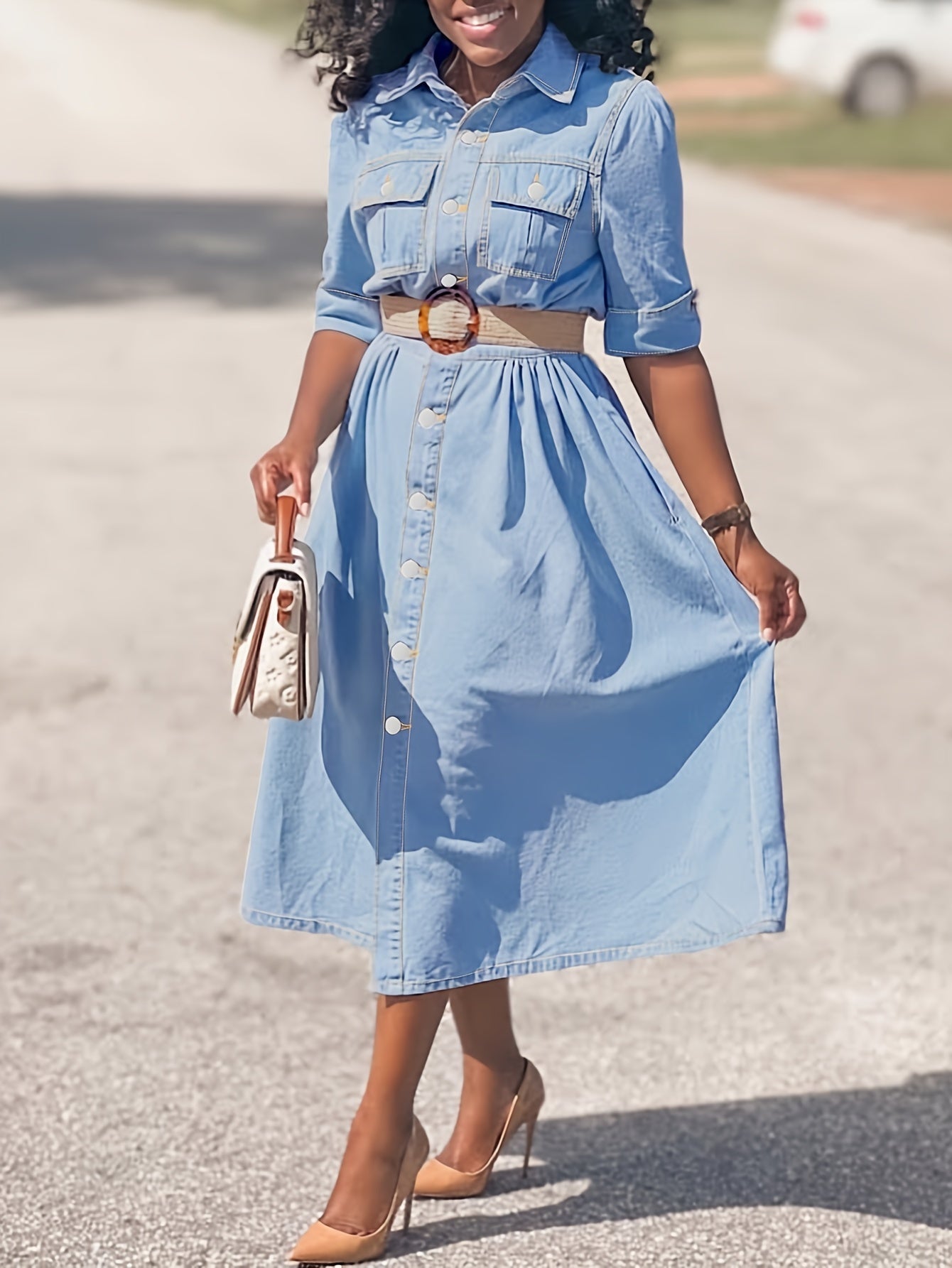 Robe Midi en Jean Ceinturée | Style Utilitaire Chic | Élégance Quotidienne