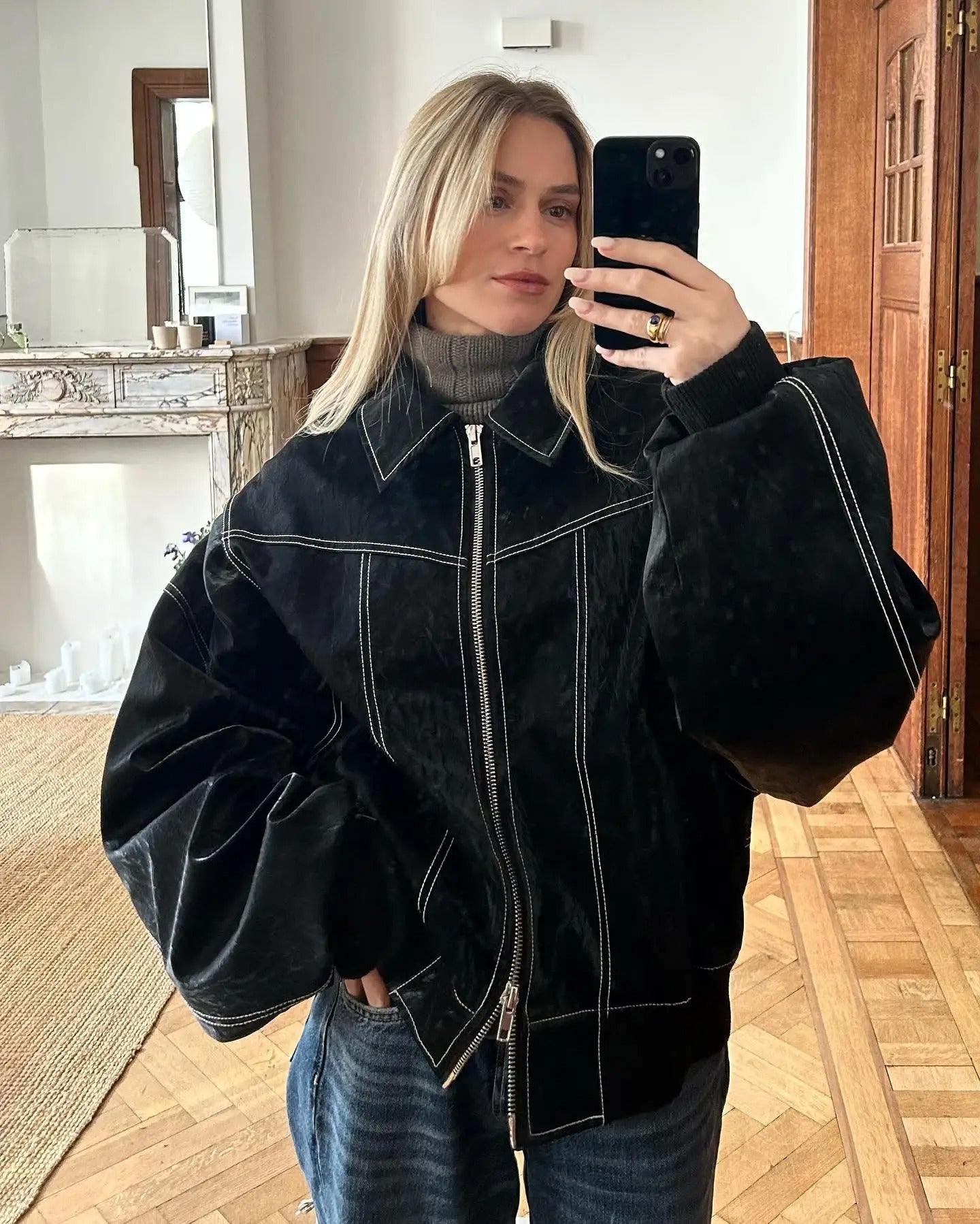 Bomber Oversize en Similicuir | Veste Statement | Rétro & Audacieuse