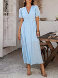 Robe Midi Plissée à Boutons | Chic Estival | Élégance Légère