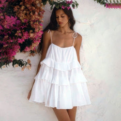 Robe Courte à Volants Superposés | Bretelles Fines | Fluide et Féminine