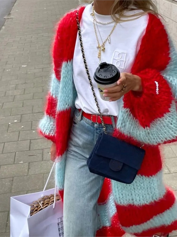 Robe Longue en Maille Rayée | Confortable | Audacieuse et Colorée