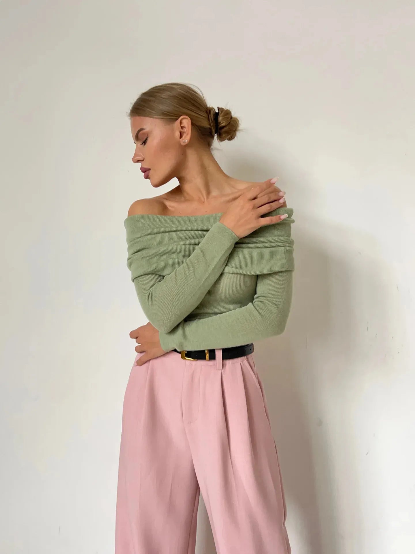 Top en Maille Épaules Dénudées | Élégant | Féminin & Chic