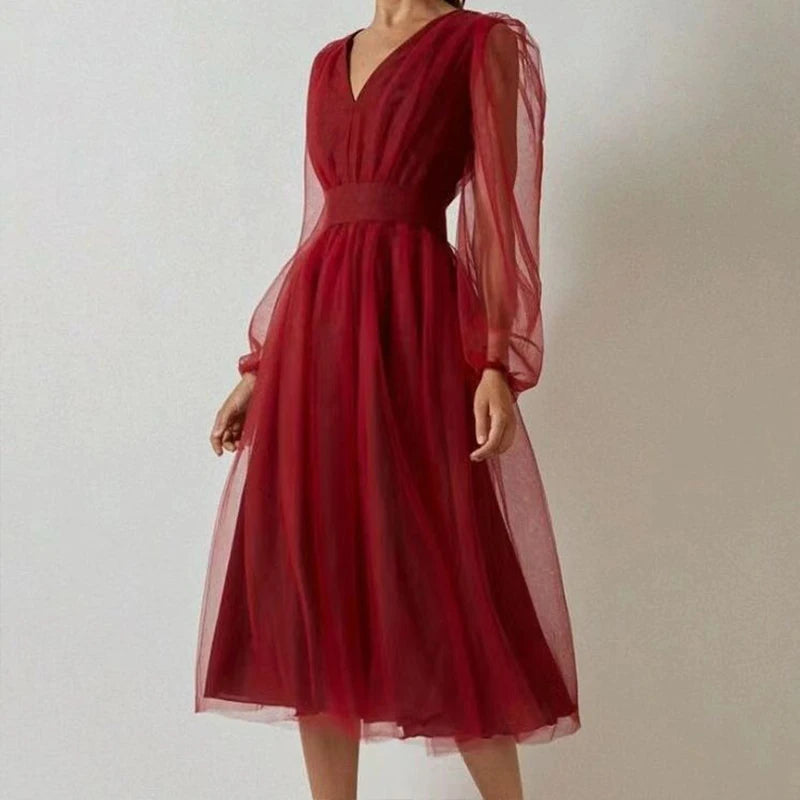 Robe Midi en Tulle | Élégance Transparente | Romantique & Raffinée