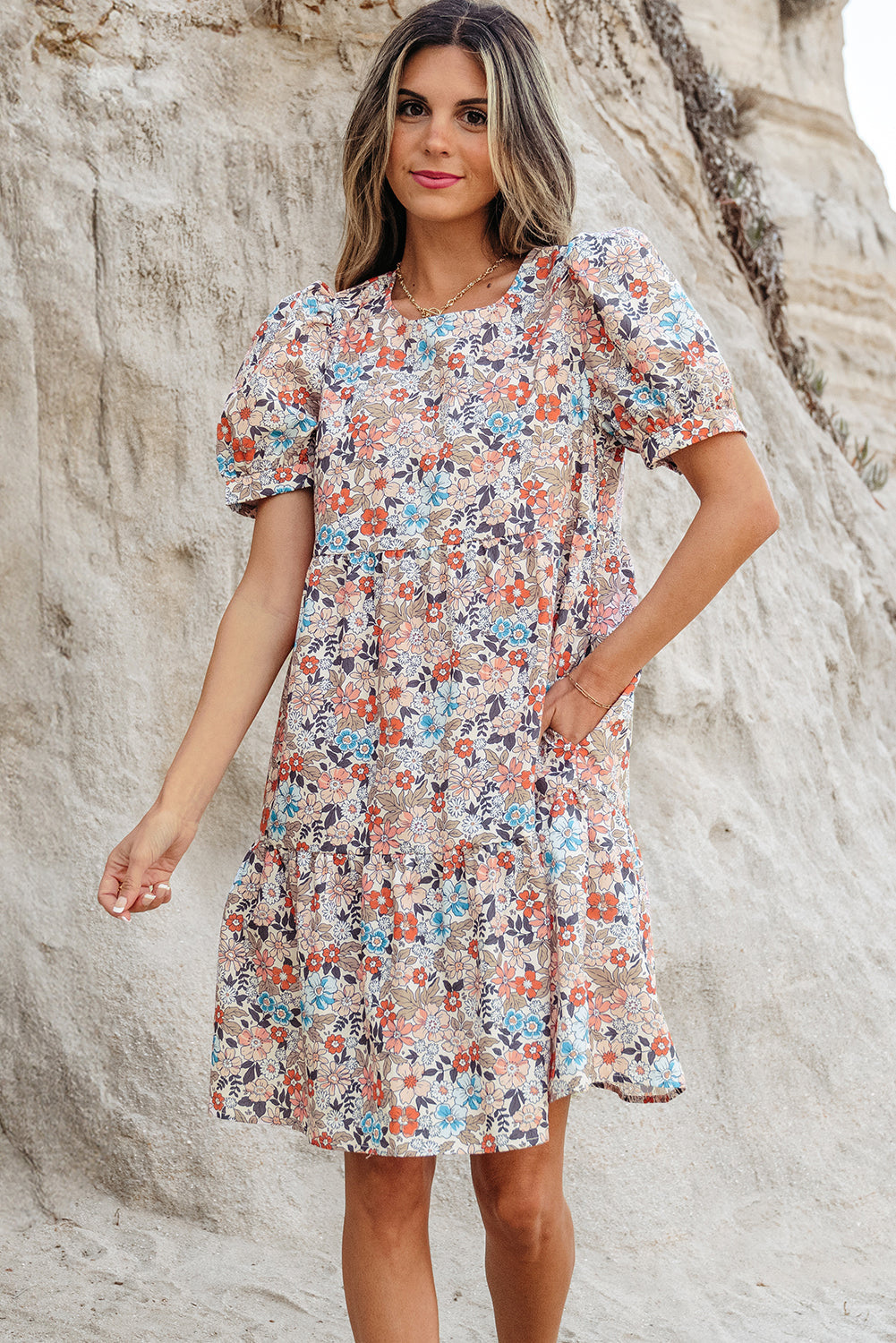 Robe Fleurie à Manches Bouffantes | Abricot | Légère & Féminine