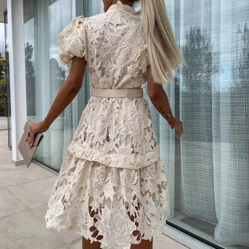 Robe Midi en Dentelle | Élégante | Féminine et Raffinée