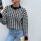 Pull en maille pied-de-poule | Col rond | Coupe ajustée | Esprit graphique
