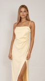 Robe Longue en Satin | Bretelles Fines | Élégante et Fluide