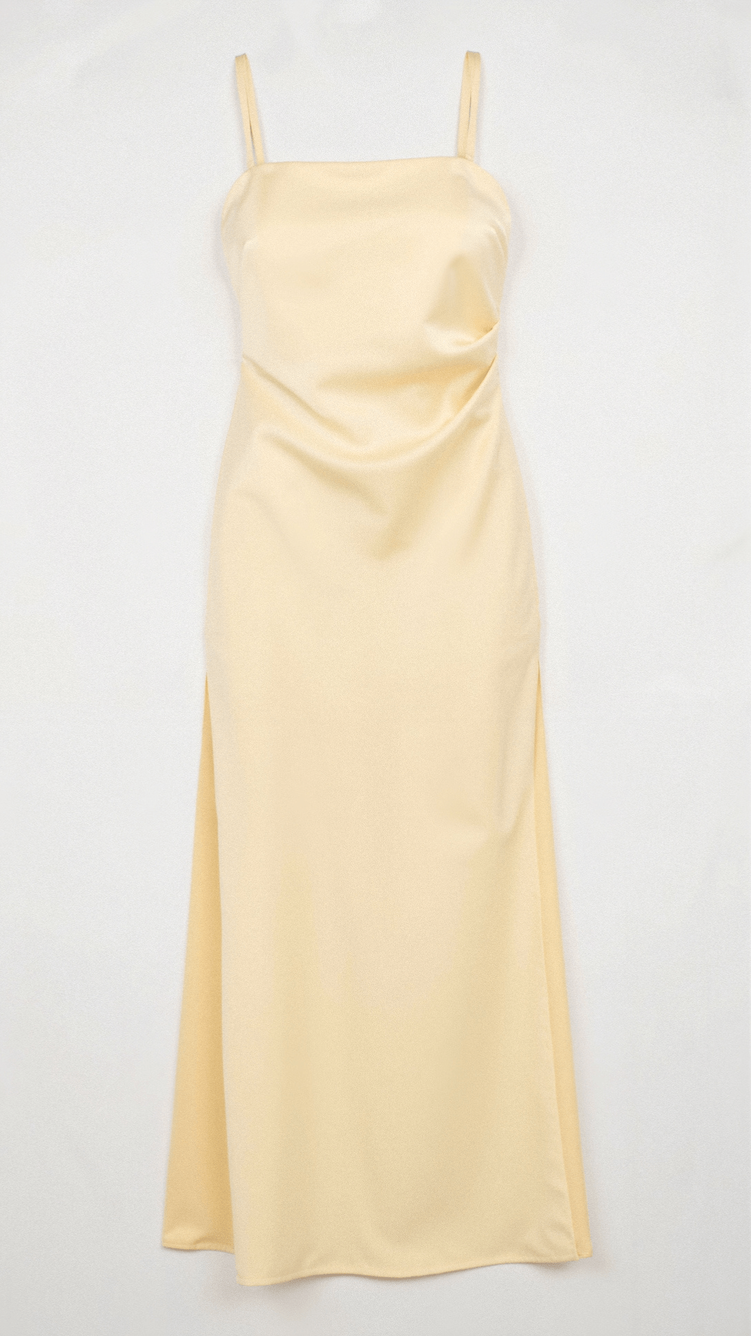 Robe Longue en Satin | Bretelles Fines | Élégante et Fluide