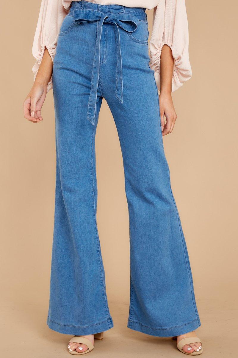 Jean Évasé Taille Haute | Ceinturé | Rétro et Chic
